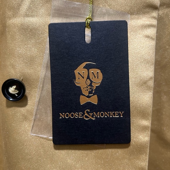 Noose and Monkey Gold and Black Men 2pc Suit Jacket And Vest - Size 42R - Picture 10 of 14